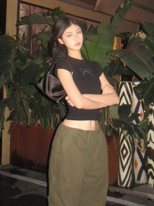 T-shirt Chic Dollette Hotsweet Noir Skinny Manches Courtes Col Rond Nœud Vêtements Femme Années 2000 Mode Coréenne Haut Chic
