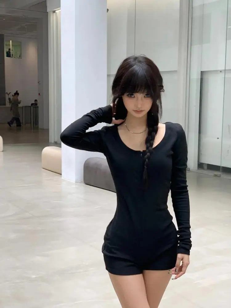Chic Dollette Schwarzer Slim Romper für Langarm-T-Shirt Herbst Reißverschluss-Einteiler Sexy Overall für Damen