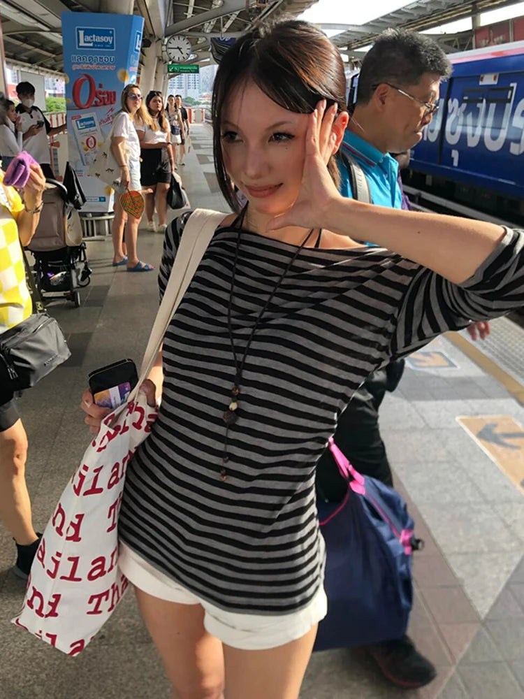 Chic Dollette T-shirt japonais slim rayé, épaules dénudées, style coréen, vintage, top streetwear, T-shirts années 2000, automne