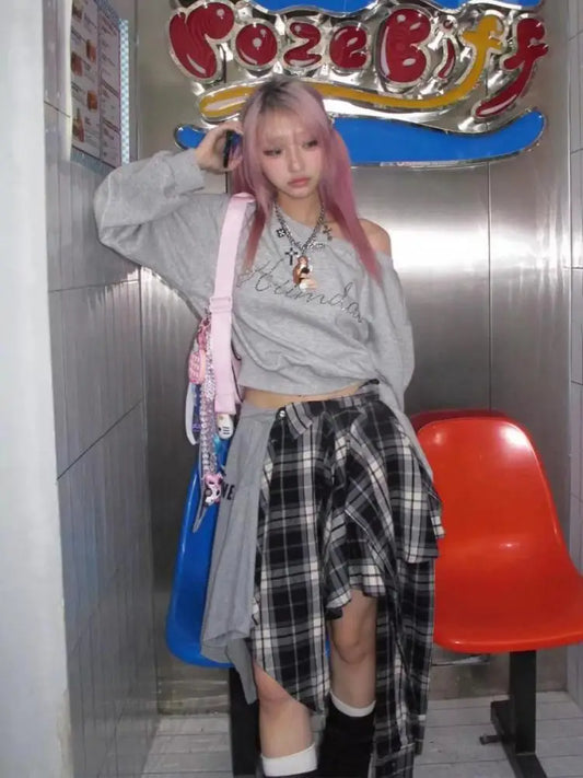 Sweat-shirts Chic Dollette Streetwear Femme Manches Longues Imprimé Mode Coréenne Pulls Épaules Dénudées Capuche Grunge Vêtements Années 2000