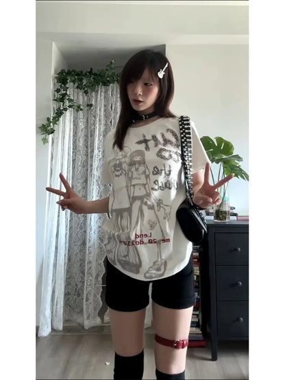 Schicke Dollette Gothic Cartoon Grafik T-Shirts Kurzarm 2000er Kleidung Damen T-Shirt Japan Style Print Tees Goth Sommer Top