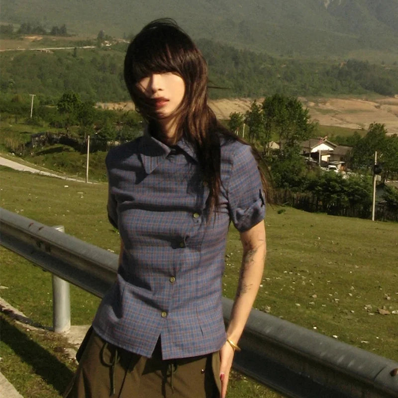 Chic Dollette Chemise Vintage Manches Courtes Irrégulière Décontractée à Carreaux Années 2000 Japonaise Été T-shirt E-girls Streetwear