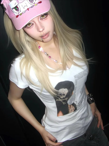 Chic Dollette 2026 Summer T-shirt Streetwear Grunge Skull Rhinestone Tops Y2k Aesthetic Casual Harajuku Loose Tshirt