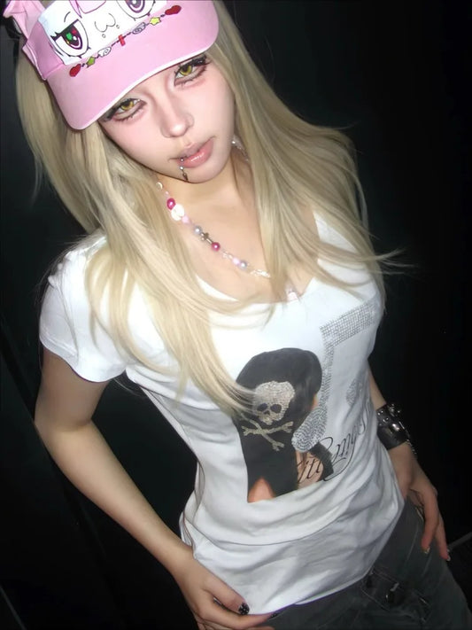 Chic DolletteRhinestone Skull Crossbones V-Neck Short Sleeve Tee