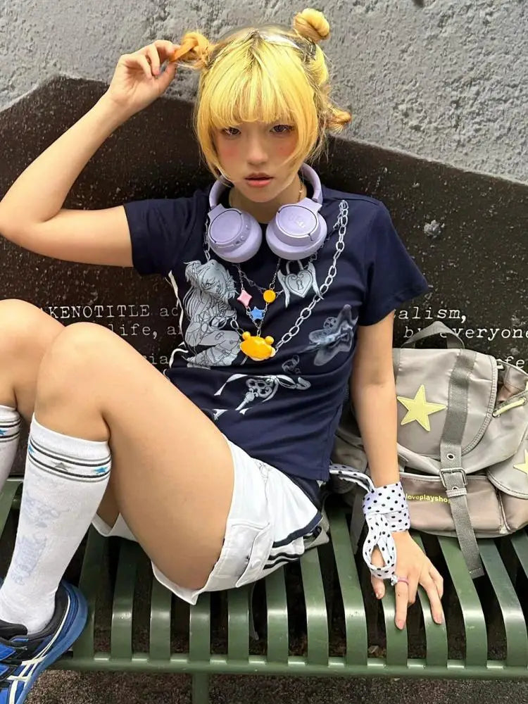 Schickes Dollette Gothic Kurzarm-T-Shirt mit Grafik, Rundhals, eng anliegend, Oberteil im 2000er-Stil, Marineblau, Damenbekleidung, koreanische Mode