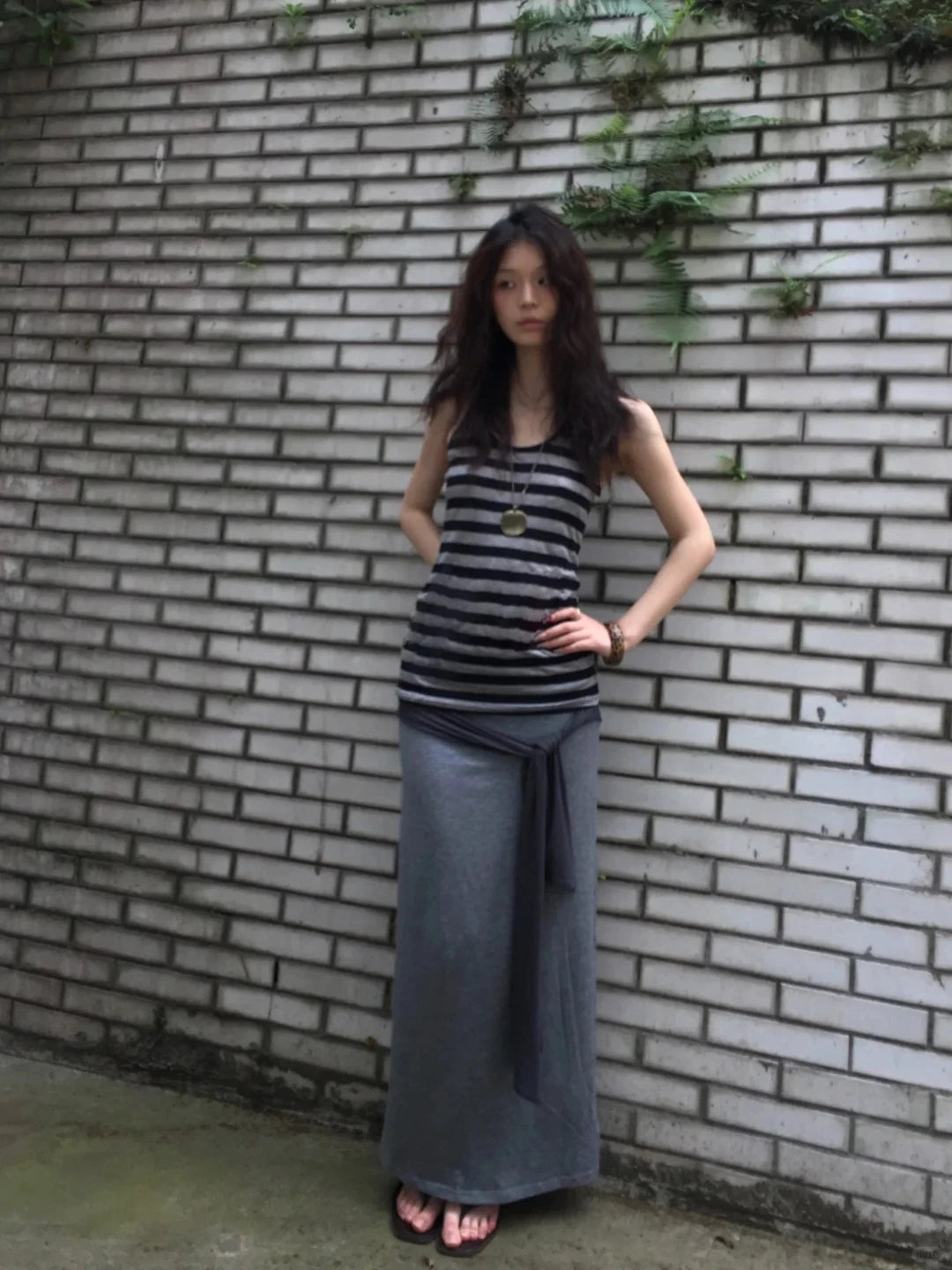 Chic Dollette American Retro Tanktop Gestreifte ärmellose T-Shirts Japanisches Neckholder-Top Rückenfreies Streetwear Grunge Top