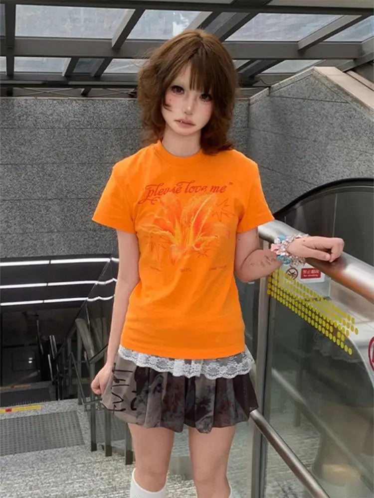 Schickes Dollette Hotsweet Slim T-Shirt Rundhals Grafik-T-Shirt Blumenprint Kurzarm 2000er Kleidung Koreanische Mode Top Schickes T-Shirt