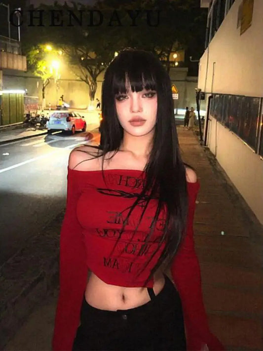 T-shirts graphiques Chic Dollette Hotsweet Col Slash Manches Longues Haut Lacé Skinny Vêtements Années 2000 T-shirts Chic Mode Coréenne