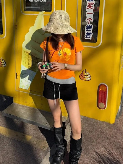 Schicke Dollette Floral Graphic T-Shirts Orange Kurzarm Koreanische Mode 2000er Kleidung Hotsweet Slim T-Shirts Damenbekleidung Chic