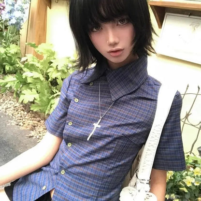 Chemise décontractée à carreaux vintage Chic Dollette à manches courtes Haut d'été japonais années 2000 Chemise irrégulière rétro américaine années 90