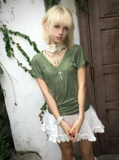 Chic Dollette Olive Green V-Neck Ruched Fitted Tee