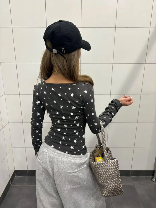 Chic Dollette Hotsweet T-shirts graphiques Imprimé étoile Coupe ajustée Manches longues Vêtements années 2000 Col rond Haut automne T-shirts mode coréenne