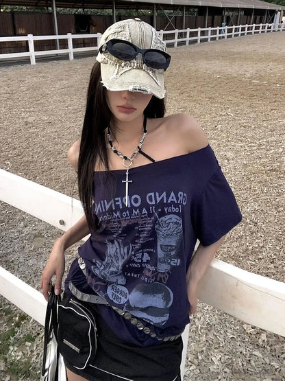 Chic Dollette Hotsweet Korean Style Damenbekleidung Grafik T-Shirts Lockere Schräge Kragen Kurzarm 2000er Kleidung Lässiges Oberteil