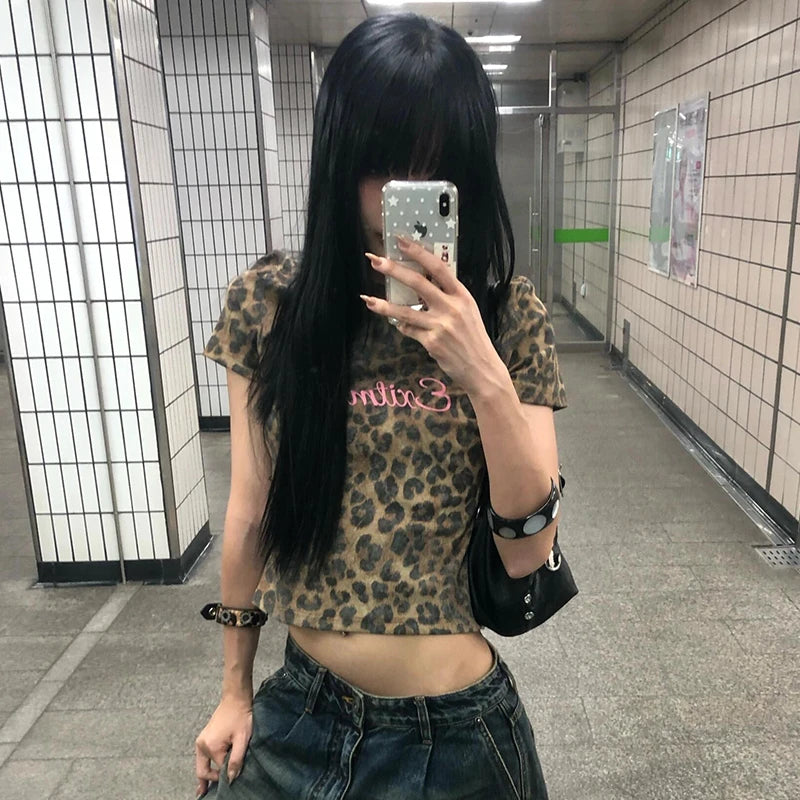 Chic Dollette Leopard Print Short Sleeve