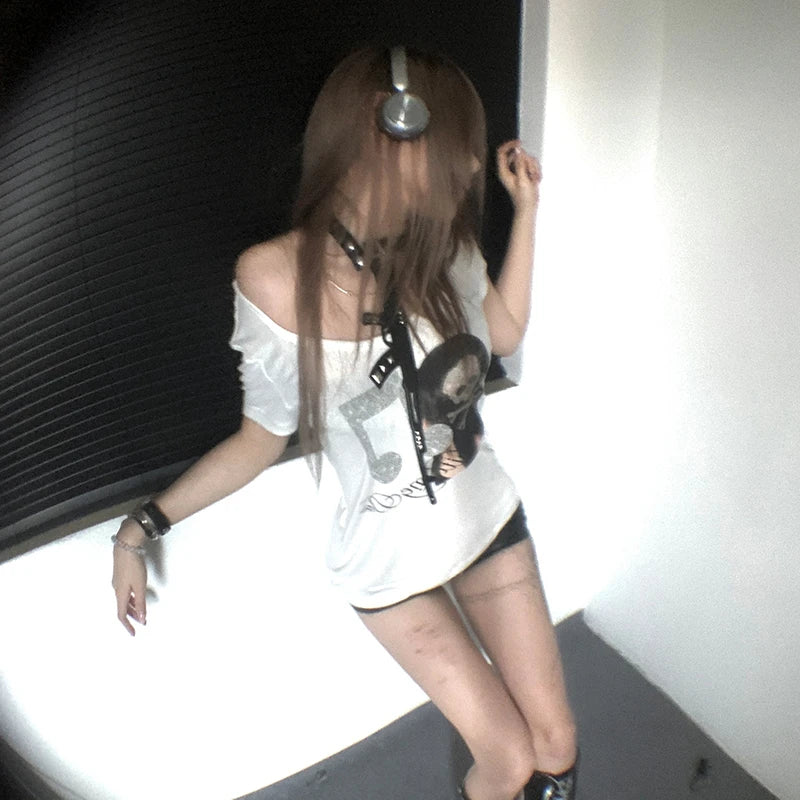 Chic Dollette Skull Musical  Short Sleeve Tee