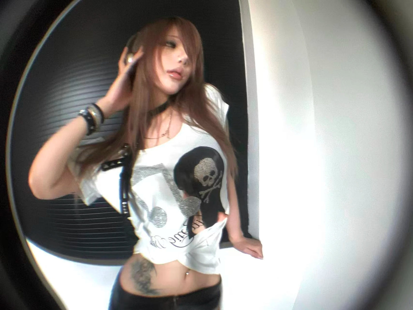 Chic Dollette Skull Musical  Short Sleeve Tee