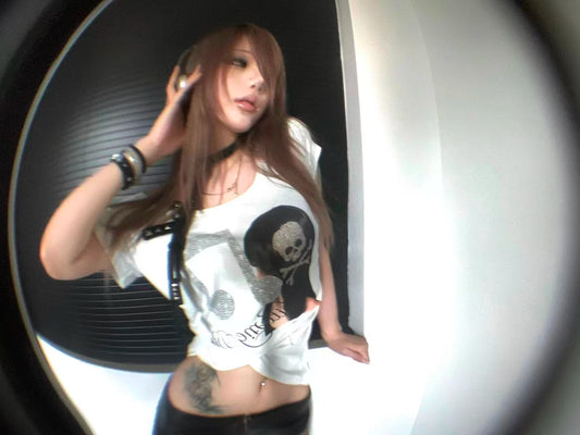 Chic Dollette Skull Musical  Short Sleeve Tee