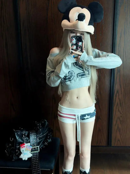 Chic Dollette Print-Buchstaben Damen Sweatshirts Langarm Koreanische Mode Crop Top Lässiger Streetwear Hoodie Kleidung Herbst Top