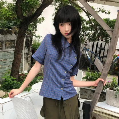 Chic Dollette Chemise Vintage Manches Courtes Irrégulière Décontractée à Carreaux Années 2000 Japonaise Été T-shirt E-girls Streetwear