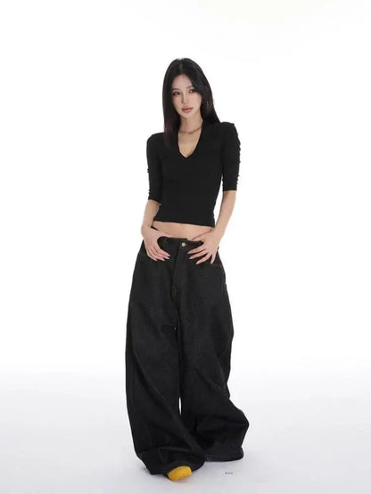 Chic Dollette Unifarbenes Sommer-Oberteil mit V-Ausschnitt, schmal geschnittenes T-Shirt, Kurzarm, koreanische Mode, Damenbekleidung, Skinny, 2000er Kleidung
