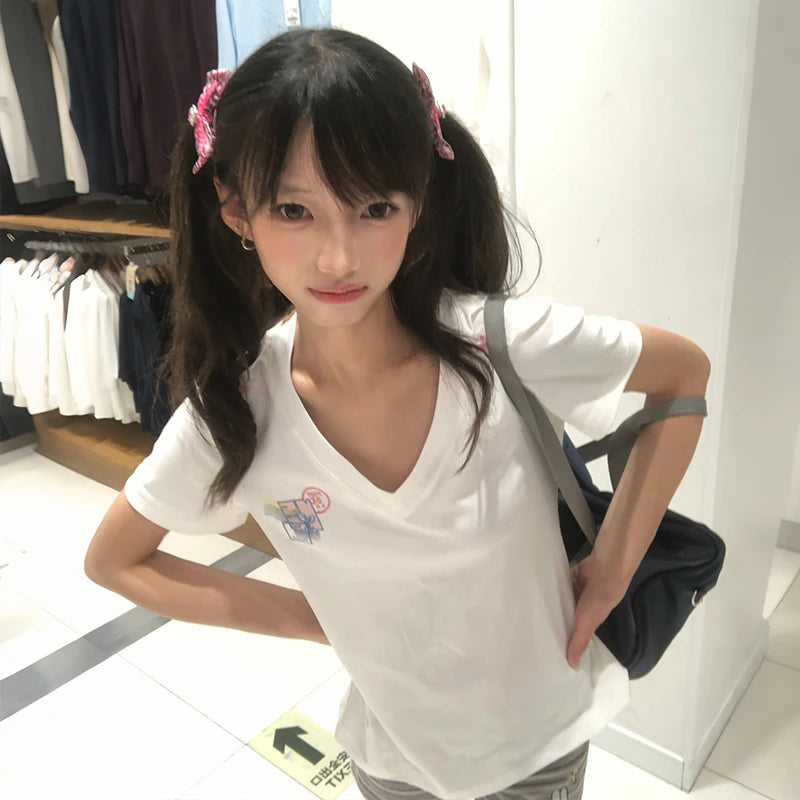 Chic Dollette V-neck Embroidered Short Sleeve