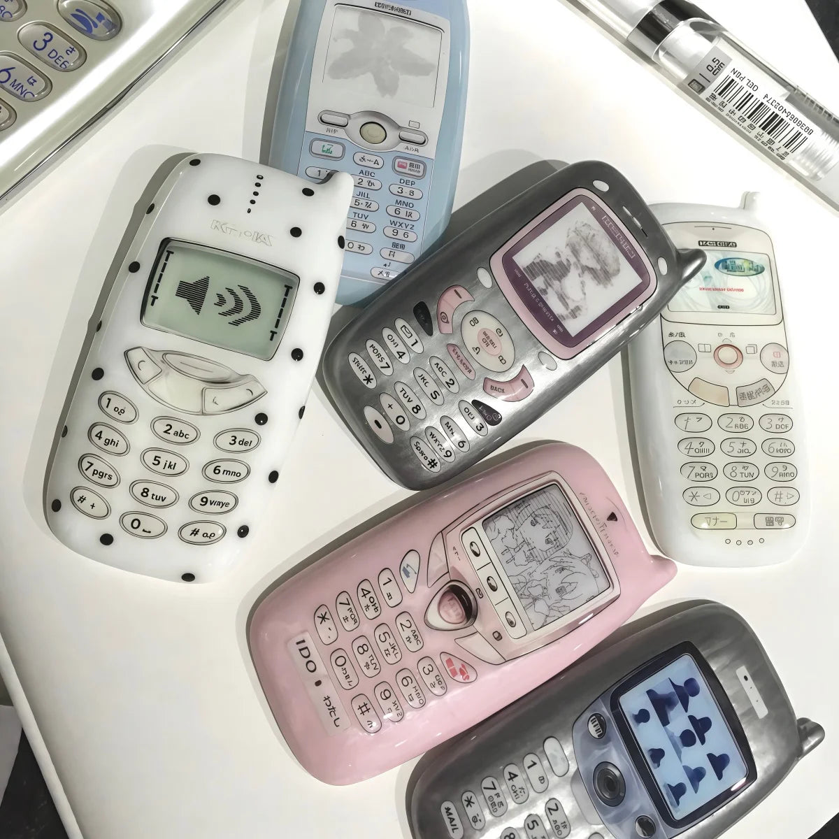 Chic Dollette Punk Mobile Phone Hair Clip