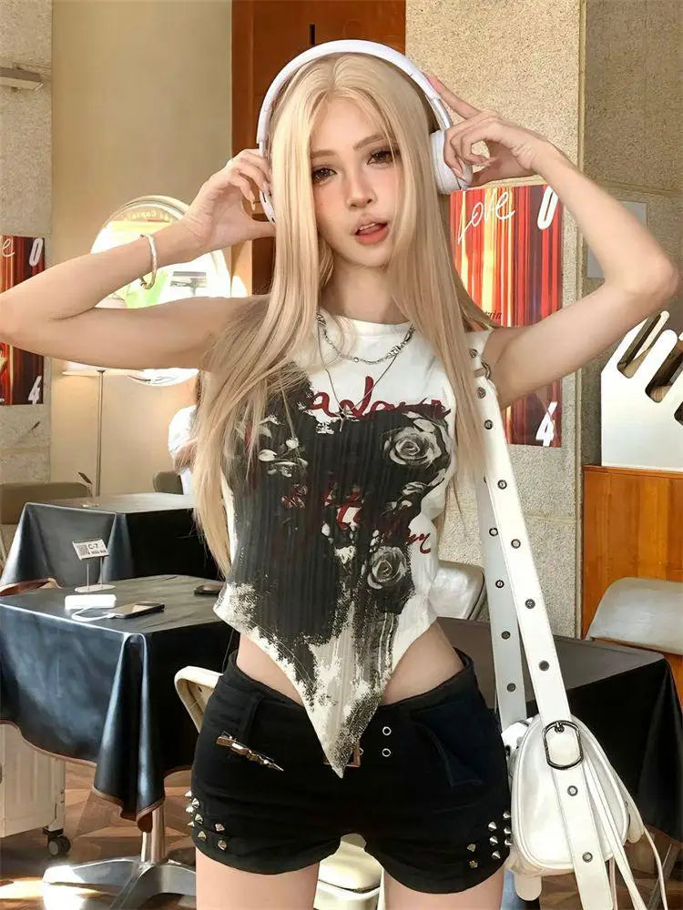 Chic Dollette Hotsweet Top Grafik Tank Top Goth Ärmellos Skinny Damenbekleidung 2000er Kleidung Koreanische Mode Sommer T-Shirts