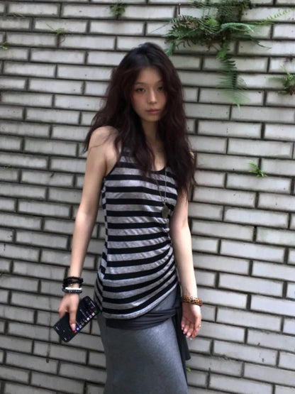 Chic Dollette American Retro Tanktop Gestreifte ärmellose T-Shirts Japanisches Neckholder-Top Rückenfreies Streetwear Grunge Top
