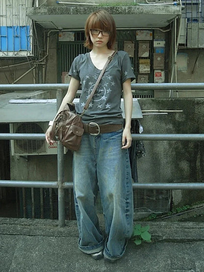 Haut chic col V imprimé vintage Dollette T-shirt graphique japonais années 2000 Grunge Top américain rétro T-shirts manches courtes