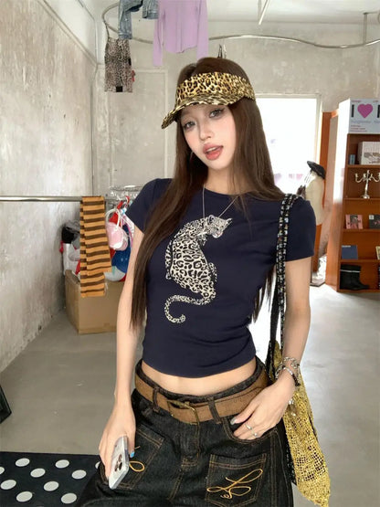 Chic Dollette Sexy Top Grafik-T-Shirts Leopard Print Kurzarm-T-Shirt O-Ausschnitt Skinny Tees 2000er Kleidung Koreanische Modekleidung