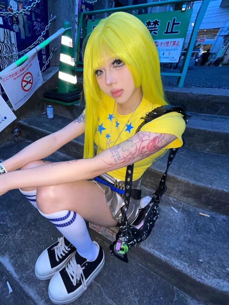 Haut court chic Dollette Hot Summer Jaune T-shirt à manches courtes avec motif Vêtements féminins Années 2000 Haut court ajusté chic