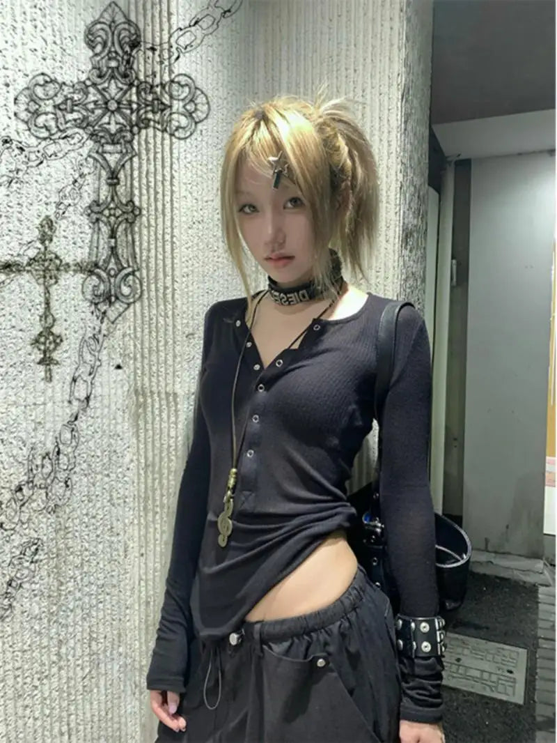 Chic Dollette Japanisches T-Shirt Langarm Button Schwarz Tee Top Streetwear American Retro 90er Crop Top Basic T-Shirts