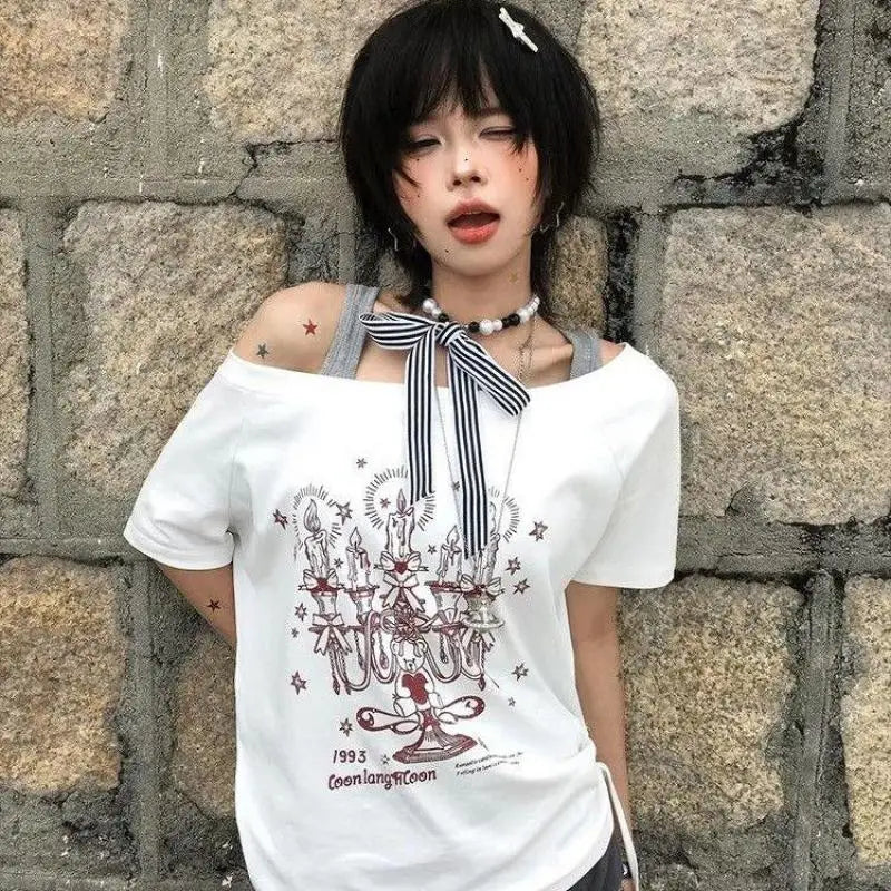 T-shirt graphique Chic Dollette Hotsweet à lacets, imprimé bougie, vêtements des années 2000, col oblique, manches courtes, mode coréenne, hauts