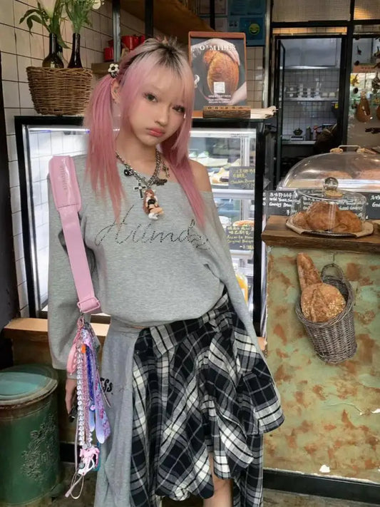 Sweat-shirts Chic Dollette Streetwear Femme Manches Longues Imprimé Mode Coréenne Pulls Épaules Dénudées Capuche Grunge Vêtements Années 2000
