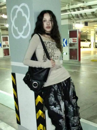 Chic Dollette Herbst Top Langarm Grafik T-Shirts Damen Kleidung Grunge Gothic 2000er Kleidung Koreanische Mode Slim Tees Chic