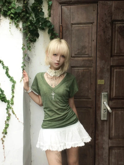 Chic Dollette Olive Green V-Neck Ruched Fitted Tee