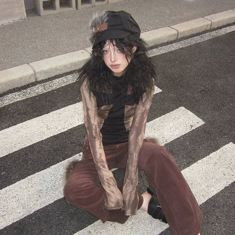 Schickes Dollette Gothic T-Shirt Schmal geschnittenes Patchwork Batik-T-Shirt Streetwear Japanisches 2000er T-Shirt Grunge American Retro 90er Top
