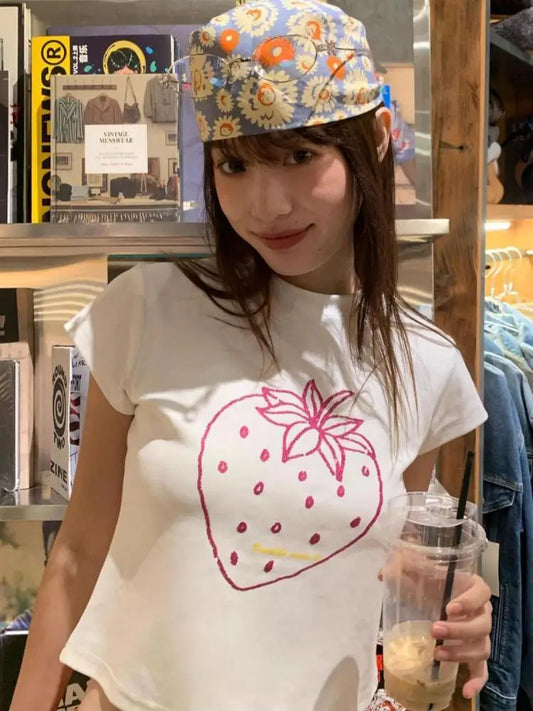 T-shirt graphique fraise Chic Dollette Imprimé Fruits T-shirt moulant col rond Manches courtes Vêtements années 2000 Mode coréenne Top femme