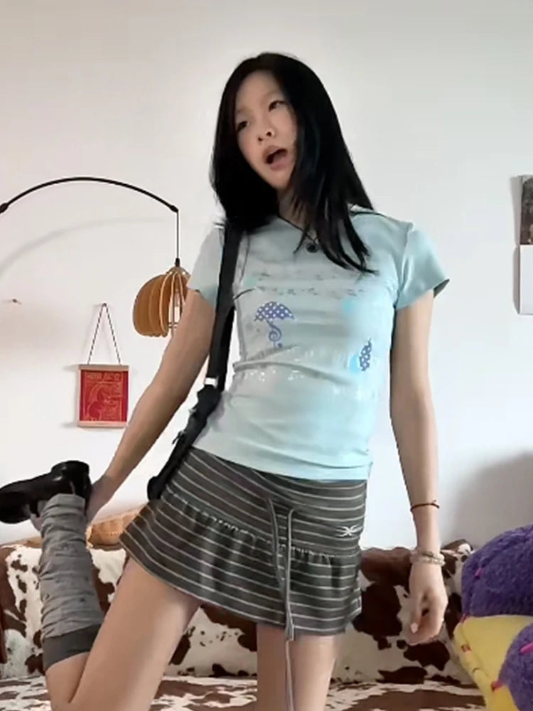 Chic Dollette Y2k Aesthetic T-shirt Women Slim Print Graphic Tops Streetwear Japanese 2000s Crop Tops Short Sleeve Tshirts E-girls