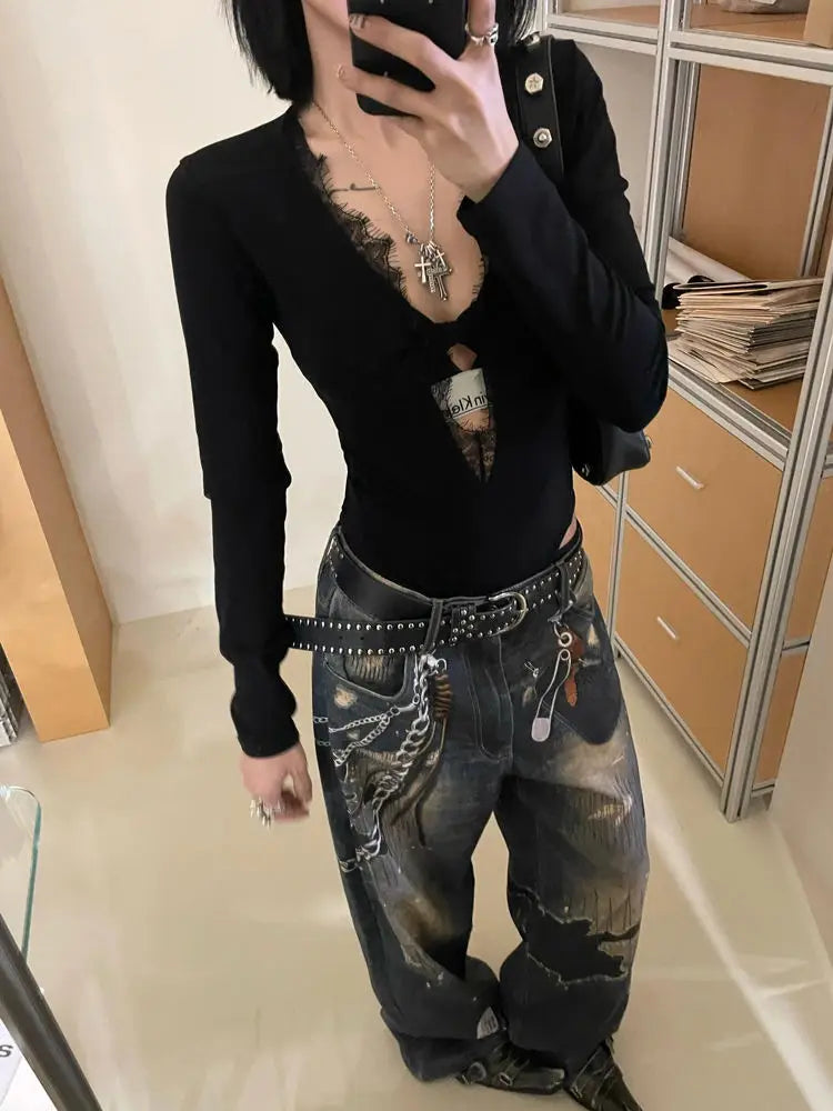 Schicker Dollette Gothic schwarzer hohler Body Strampler Jumpsuit Fashion einfarbige Spitze Langarm sexy Etui Skinny T-Shirt