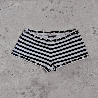 Chic Dollette  Gothic Punk Metal Circle Decorative Shorts Harajuku Sexy Super Short Summer Spice Girls Kawaii Women's