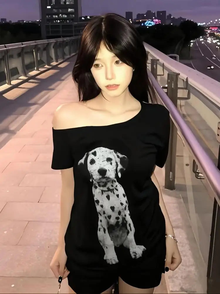 Chic Dollette Hotsweet T-Shirt Print Locker Kurzarm T-Shirt Tier Schräger Kragen Top 2000er Kleidung Koreanische Mode Damenbekleidung