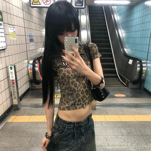 Chic Dollette Leopard Print Short Sleeve